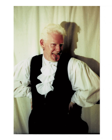 Duckie Carpenter_flouncy shirt.jpg